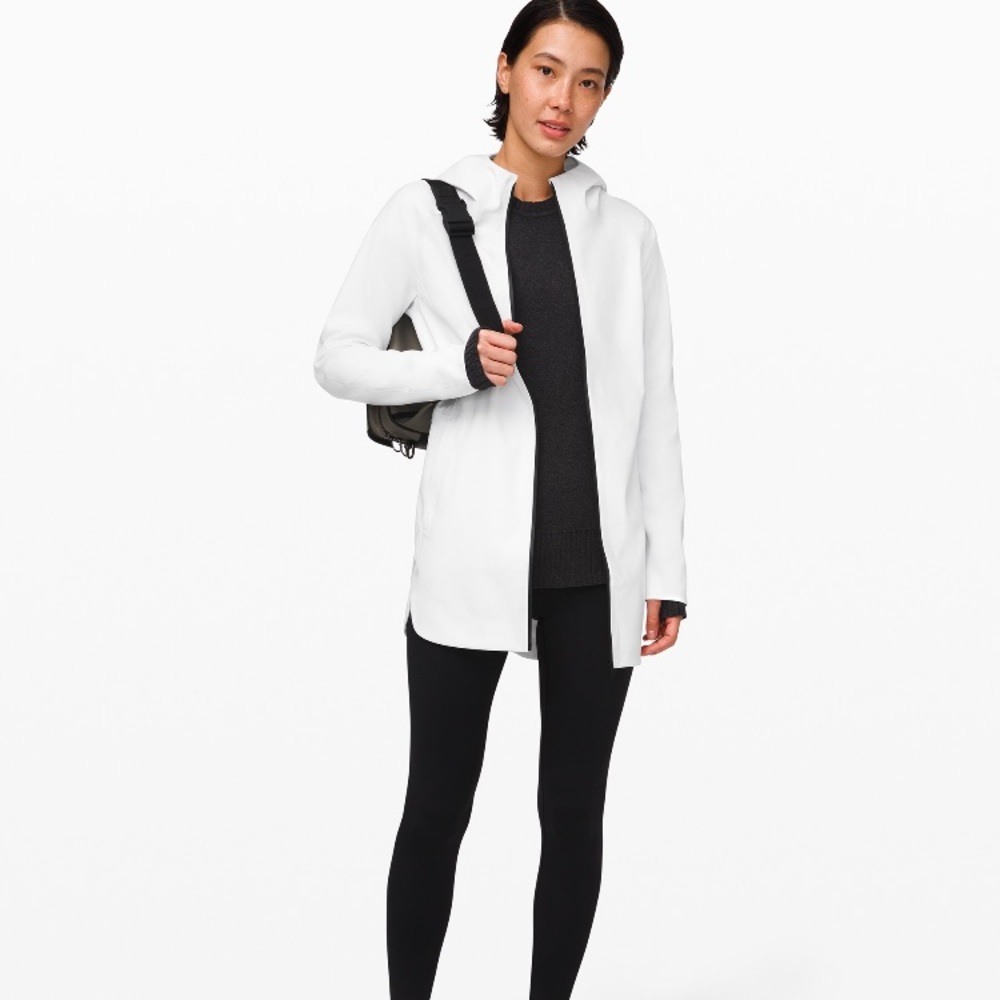 NWT Lululemon Glyde Along Softshell